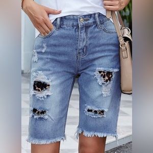 Floral Blooming Lt Blue Distressed Leopard Patchwork Denim Shorts XXL **NEW**